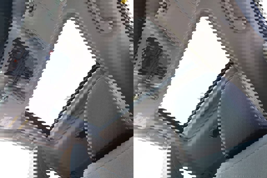 New 2026 Subaru Crosstrek 2.0i Premium image 9