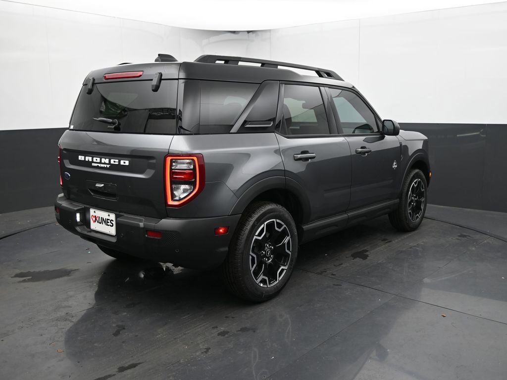 New 2025 Ford Bronco Sport Outer Banks image 12