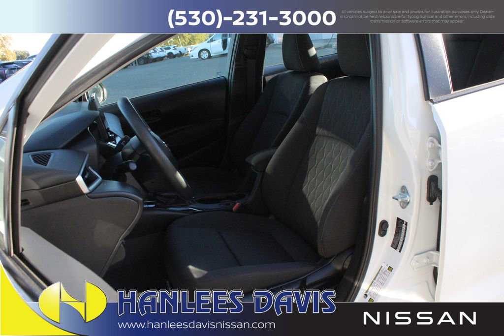 Used 2024 Toyota Corolla LE image 12