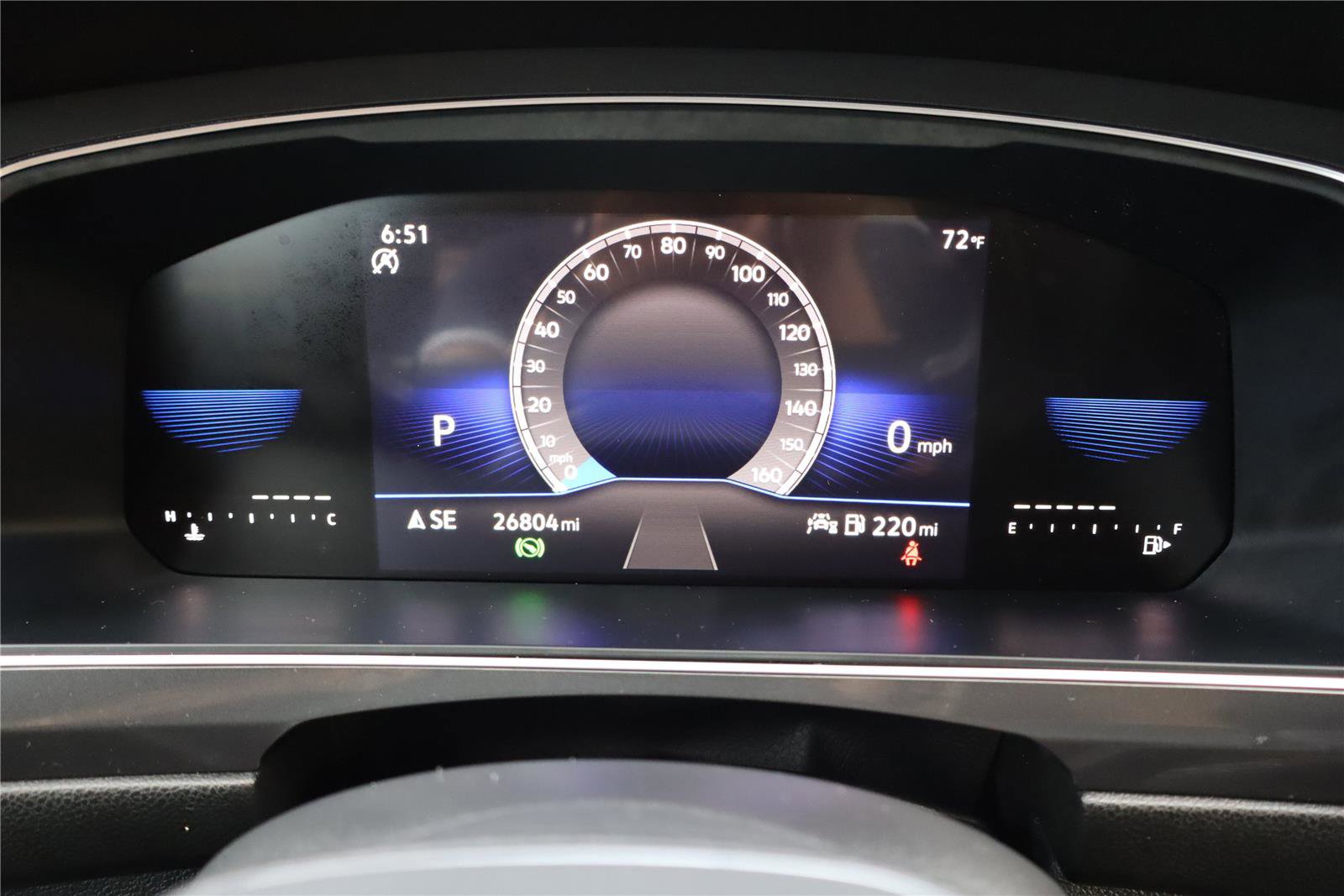 Certified 2023 Volkswagen Tiguan SE FWD image 18
