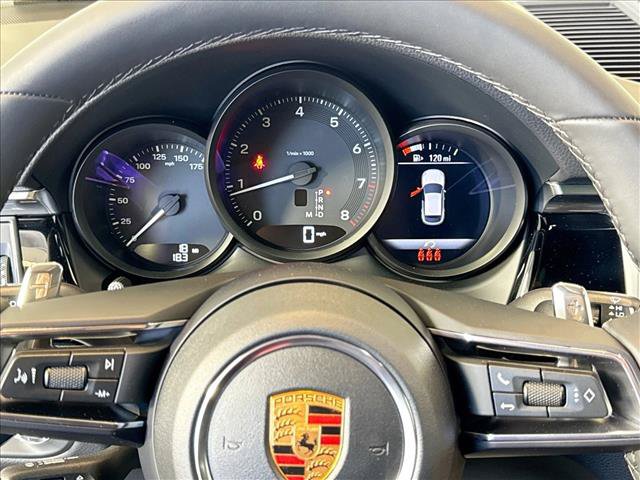 Certified 2026 Porsche Macan Turbo AWD/4WD image 14