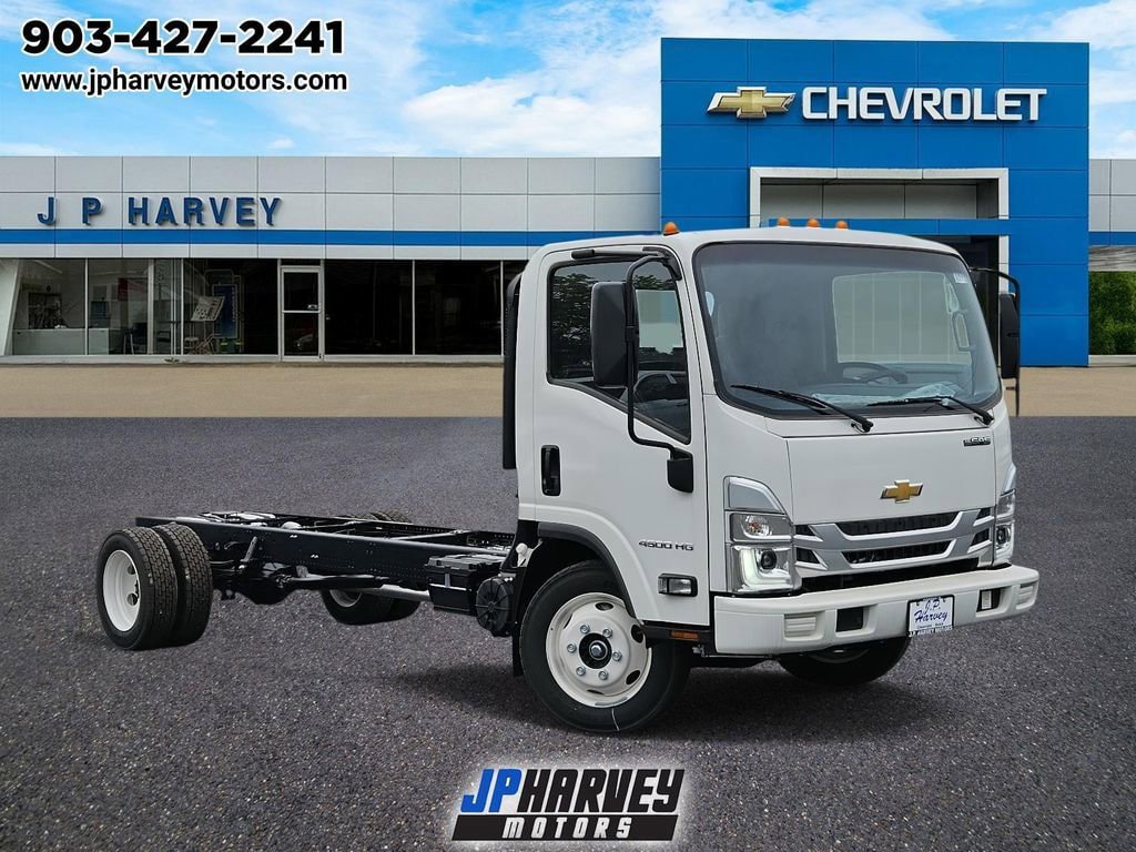 New 2025 Chevrolet Low Cab Forward image 1