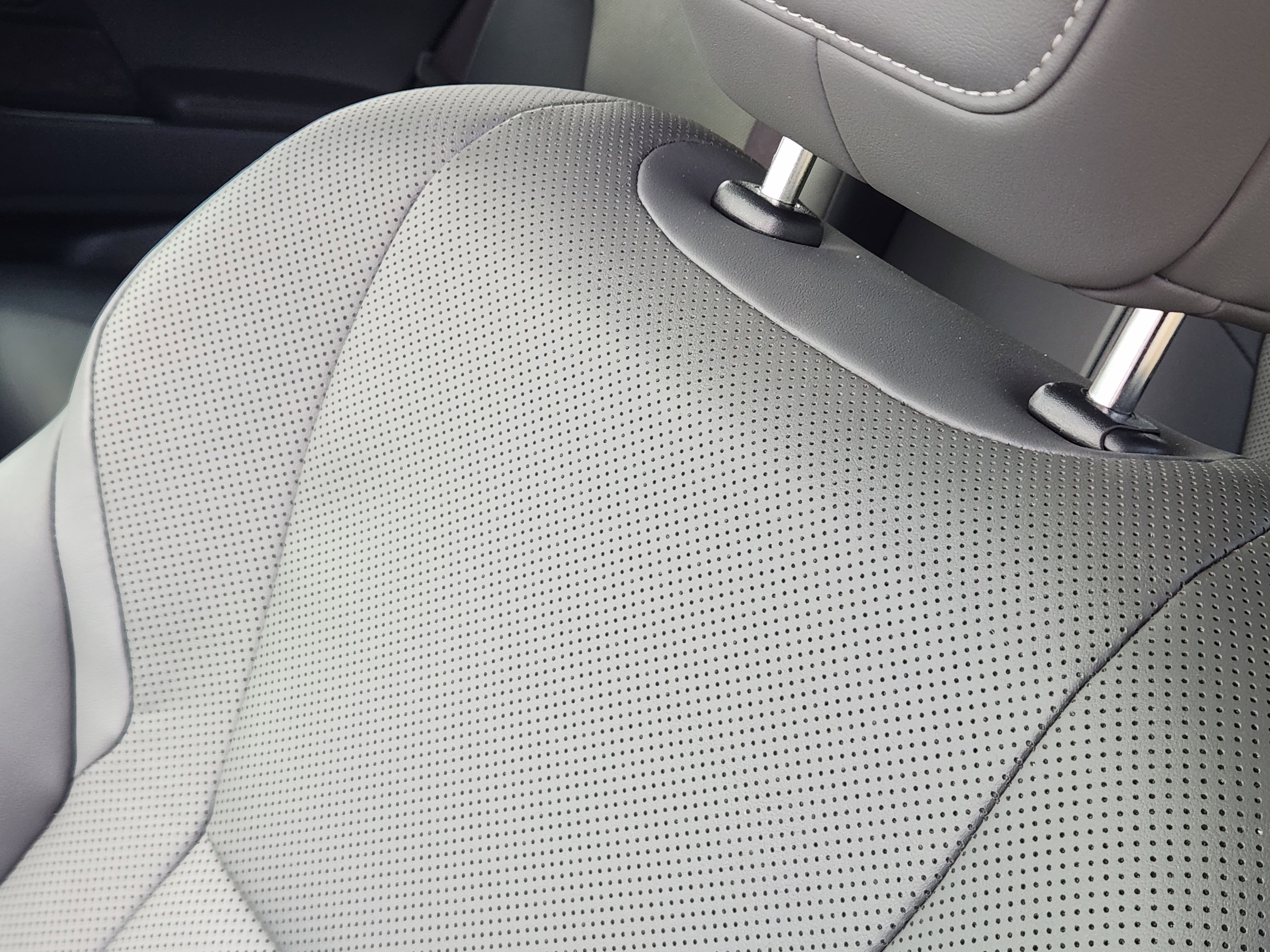 Used 2025 Lexus GX 550 image 17