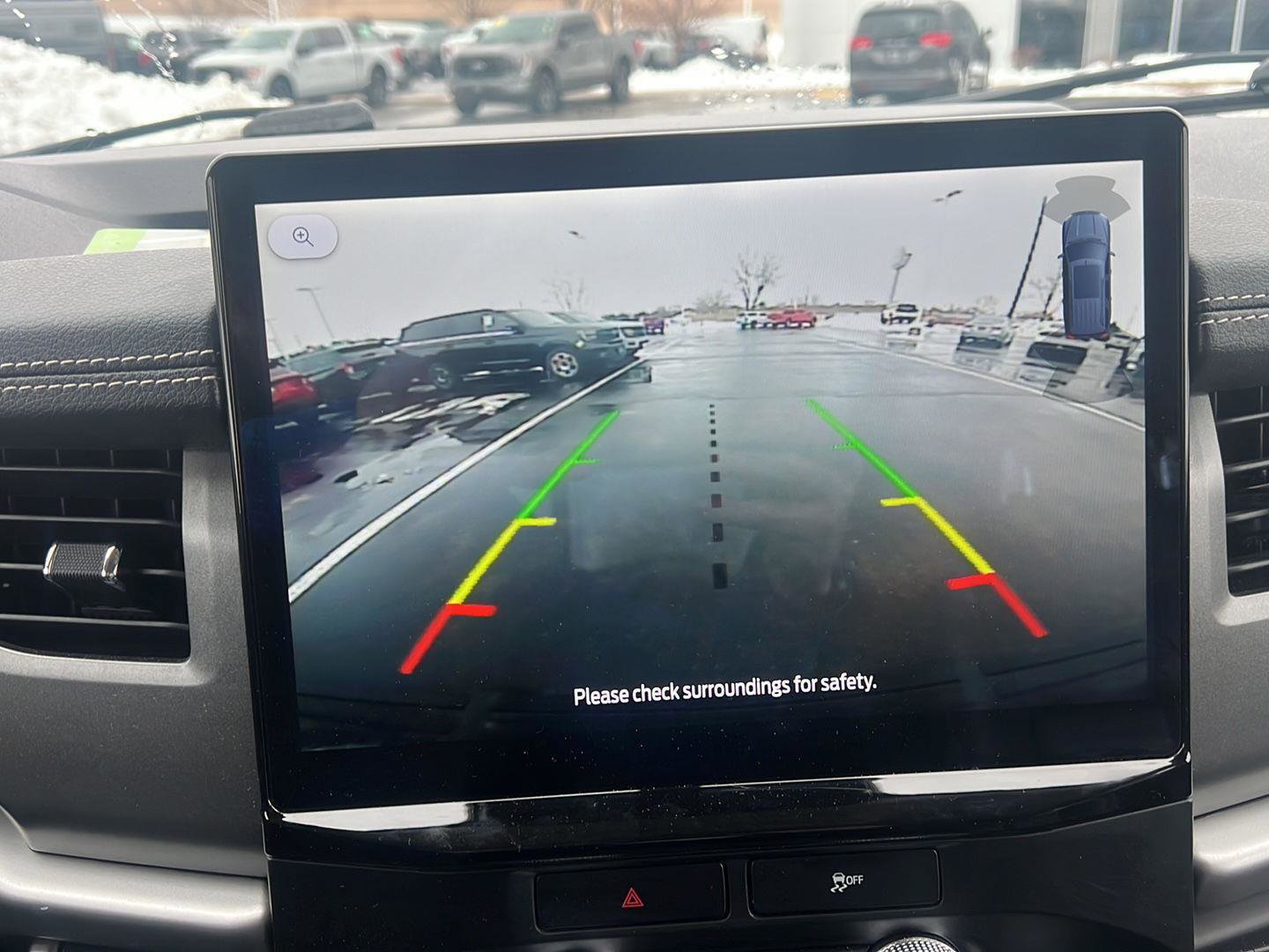 Used 2023 Ford Expedition XLT image 24