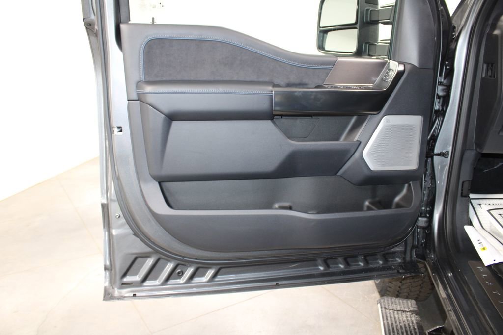 New 2026 Ford F250 Platinum image 27