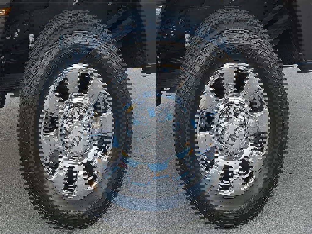 Used 2024 Ford F350 King Ranch w/ Chrome Package image 29