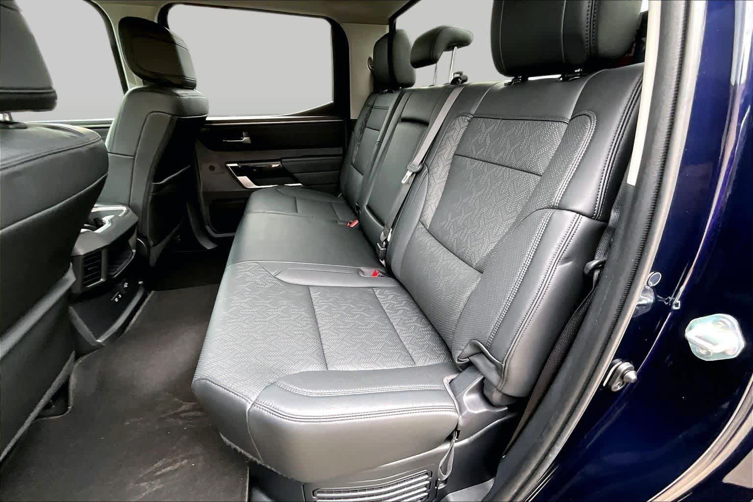 Used 2024 Toyota Tundra Limited AWD/4WD image 20