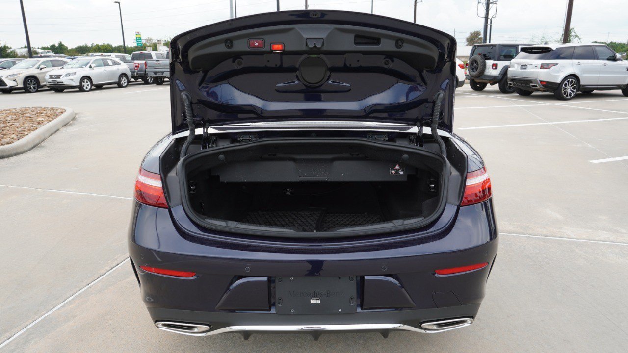 Used 2018 Mercedes-Benz E 400 4MATIC Cabriolet image 36