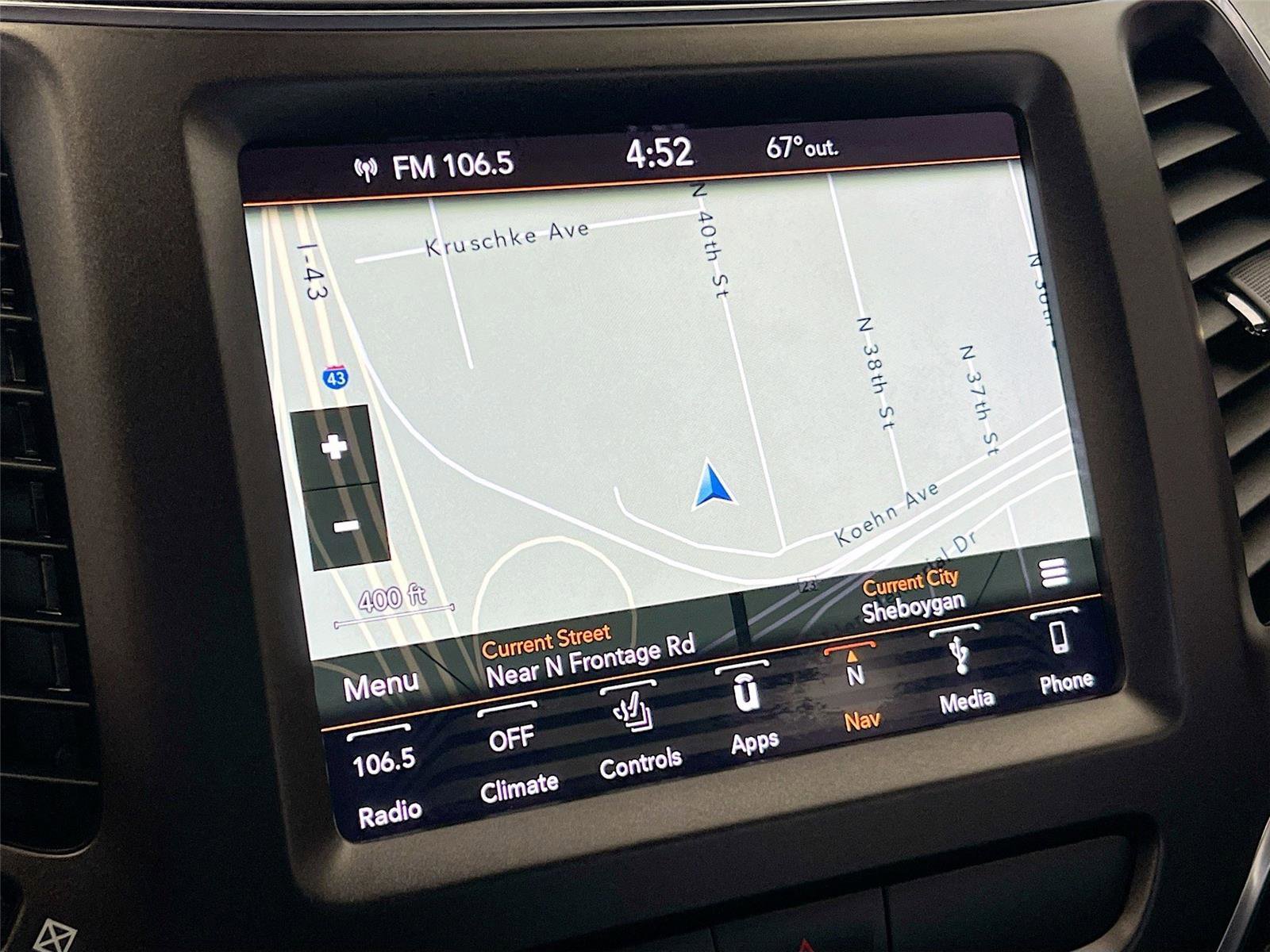 Used 2019 Jeep Cherokee Trailhawk w/ Comfort/Convenience Group image 8