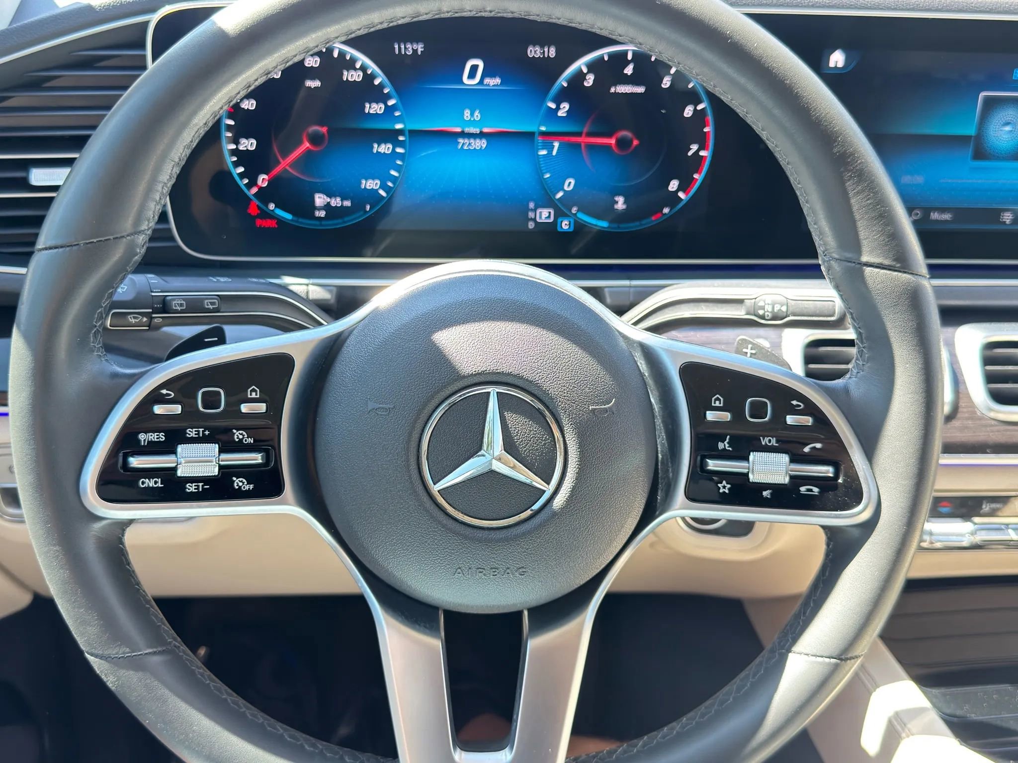 Used 2020 Mercedes-Benz GLE 350 4MATIC w/ Premium Package image 19