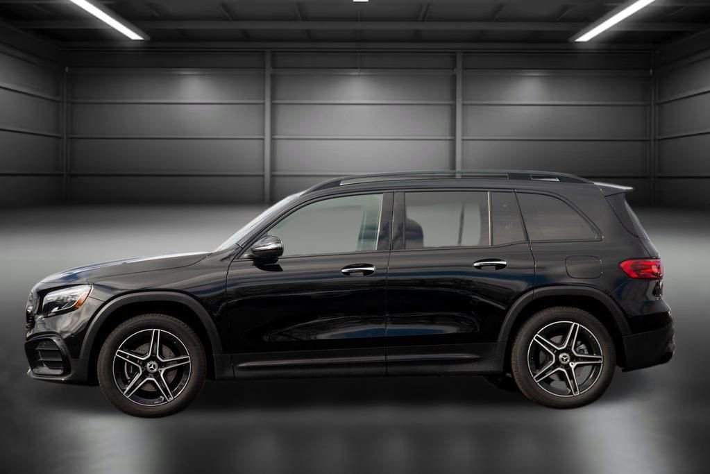 Certified 2025 Mercedes-Benz GLB 250 4MATIC image 9