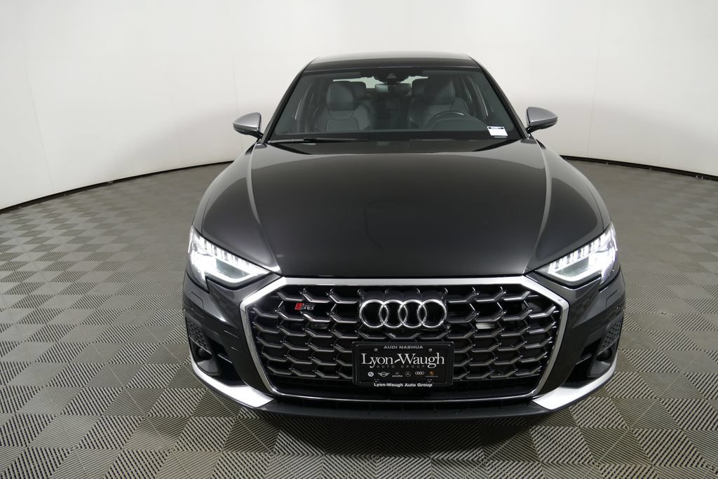 Used 2023 Audi S8 w/ S8 Executive Package AWD/4WD image 8