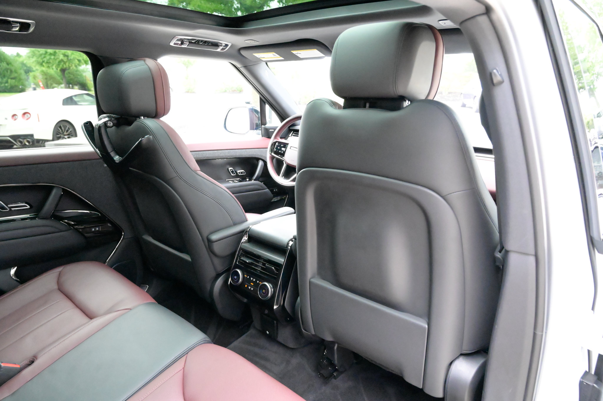 Used 2023 Land Rover Range Rover Sport SE Dynamic AWD/4WD image 47