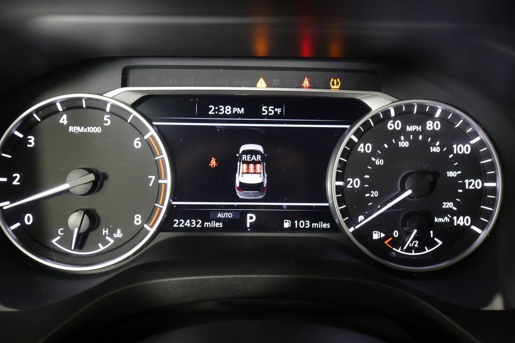 Used 2024 Nissan Rogue SV image 4