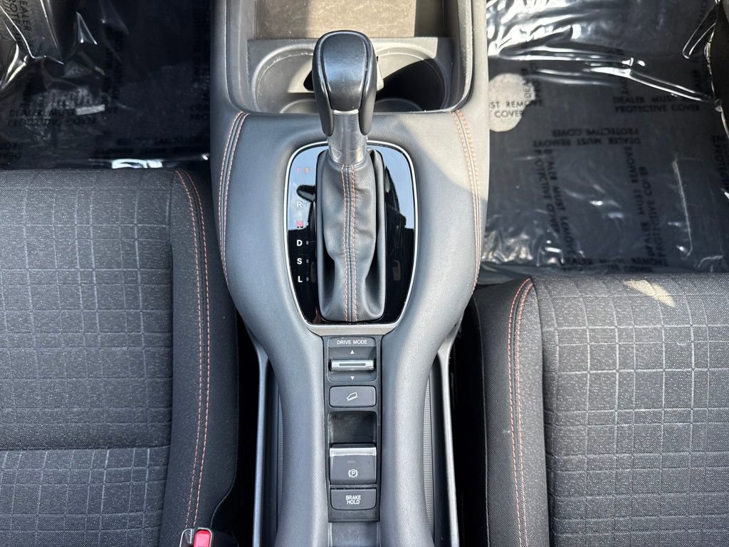 Certified 2025 Honda HR-V Sport image 26