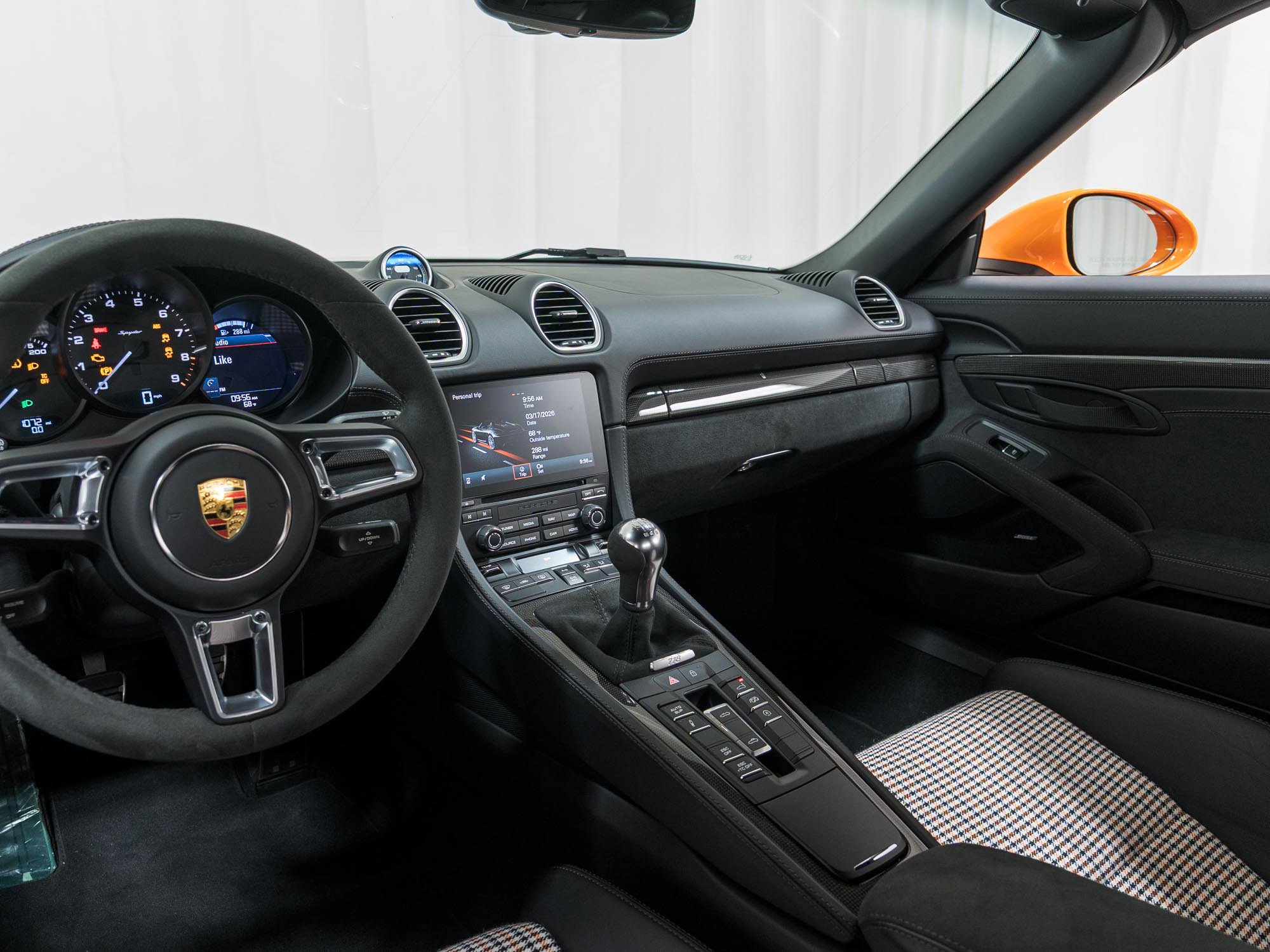 Certified 2021 Porsche 718 Boxster Spyder image 22