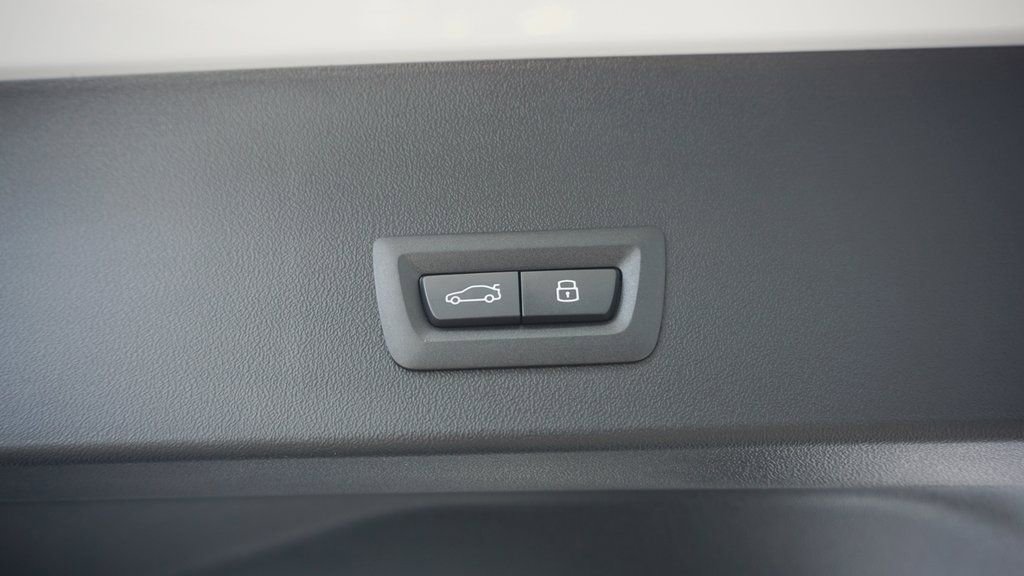 Used 2026 BMW X3 xDrive30 w/ Convenience Package image 6