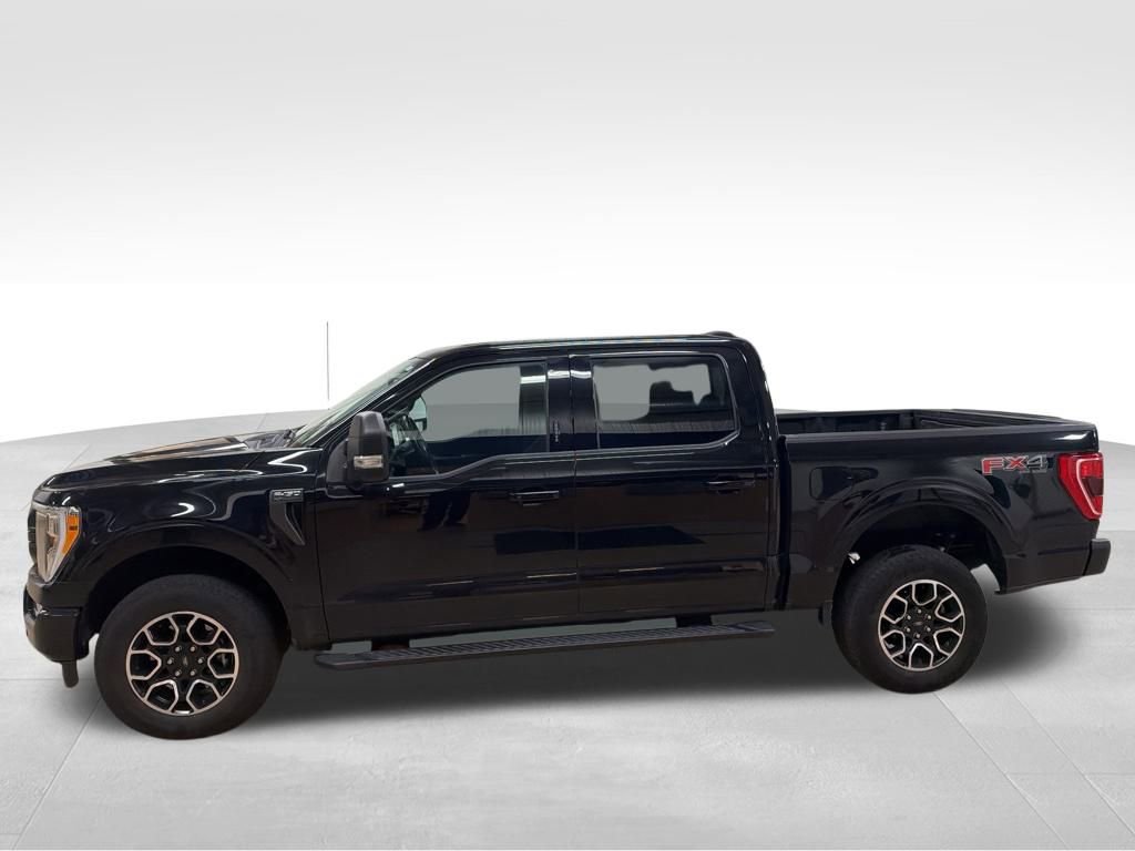 Certified 2022 Ford F150 XLT w/ Equipment Group 302A High image 3