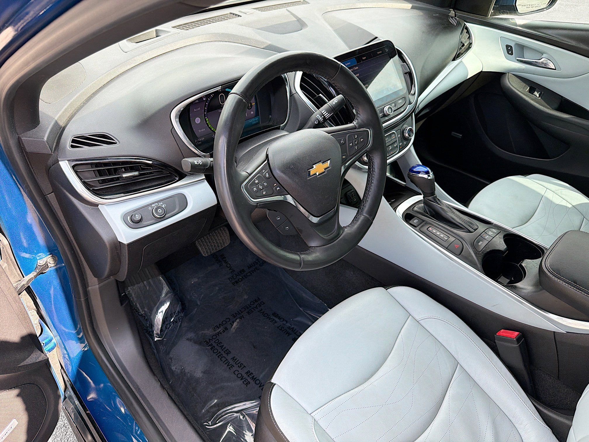 Used 2019 Chevrolet Volt Premier w/ Driver Confidence II Package FWD image 23