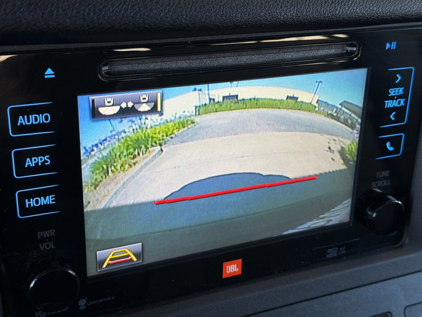 Used 2015 Toyota Sienna Limited Premium FWD image 20