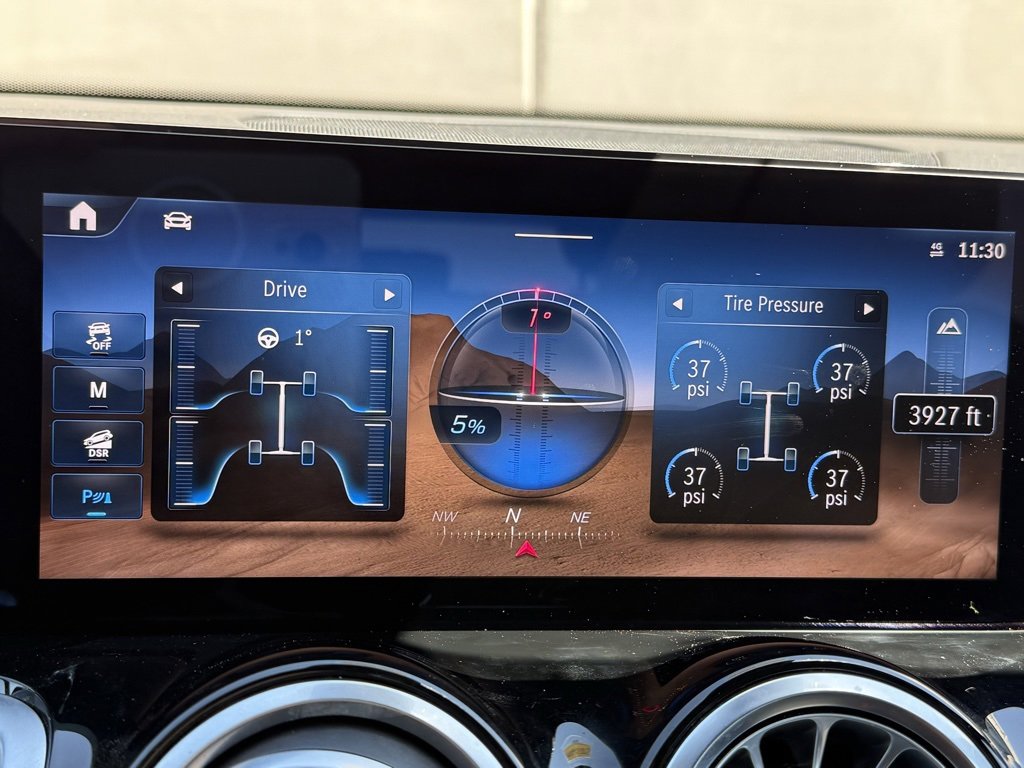 Used 2024 Mercedes-Benz GLB 250 4MATIC image 14