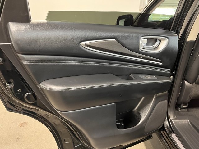 Used 2020 INFINITI QX60 Luxe image 17