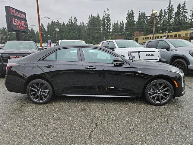 Used 2025 Cadillac CT4 Sport image 3