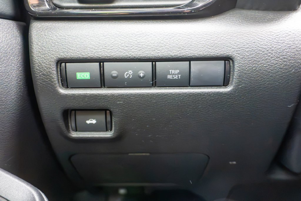 Used 2024 Nissan Sentra SV w/ All-Weather Package FWD image 20