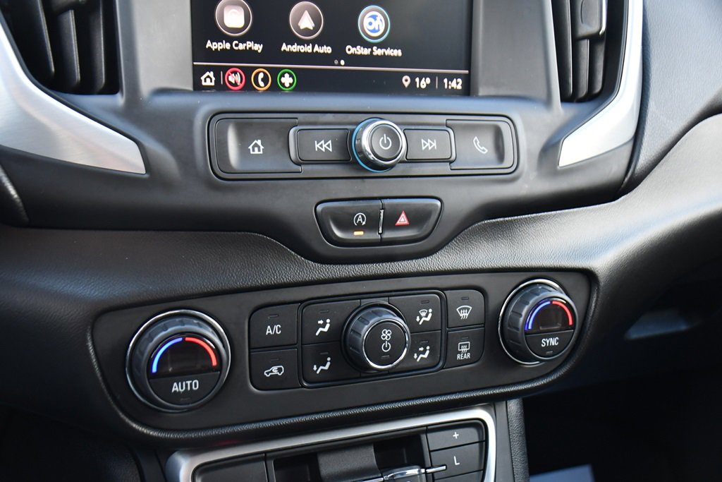 Used 2022 GMC Terrain SLE w/ Driver Convenience Package image 29