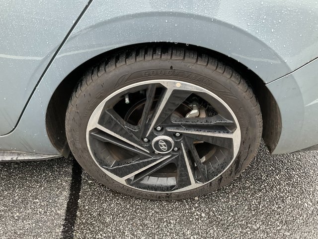 Used 2021 Hyundai Elantra N Line image 12