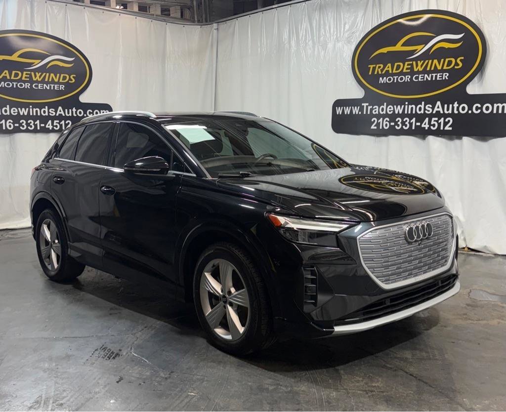 Used 2022 Audi Q4 e-tron Premium w/ Convenience Package image 1