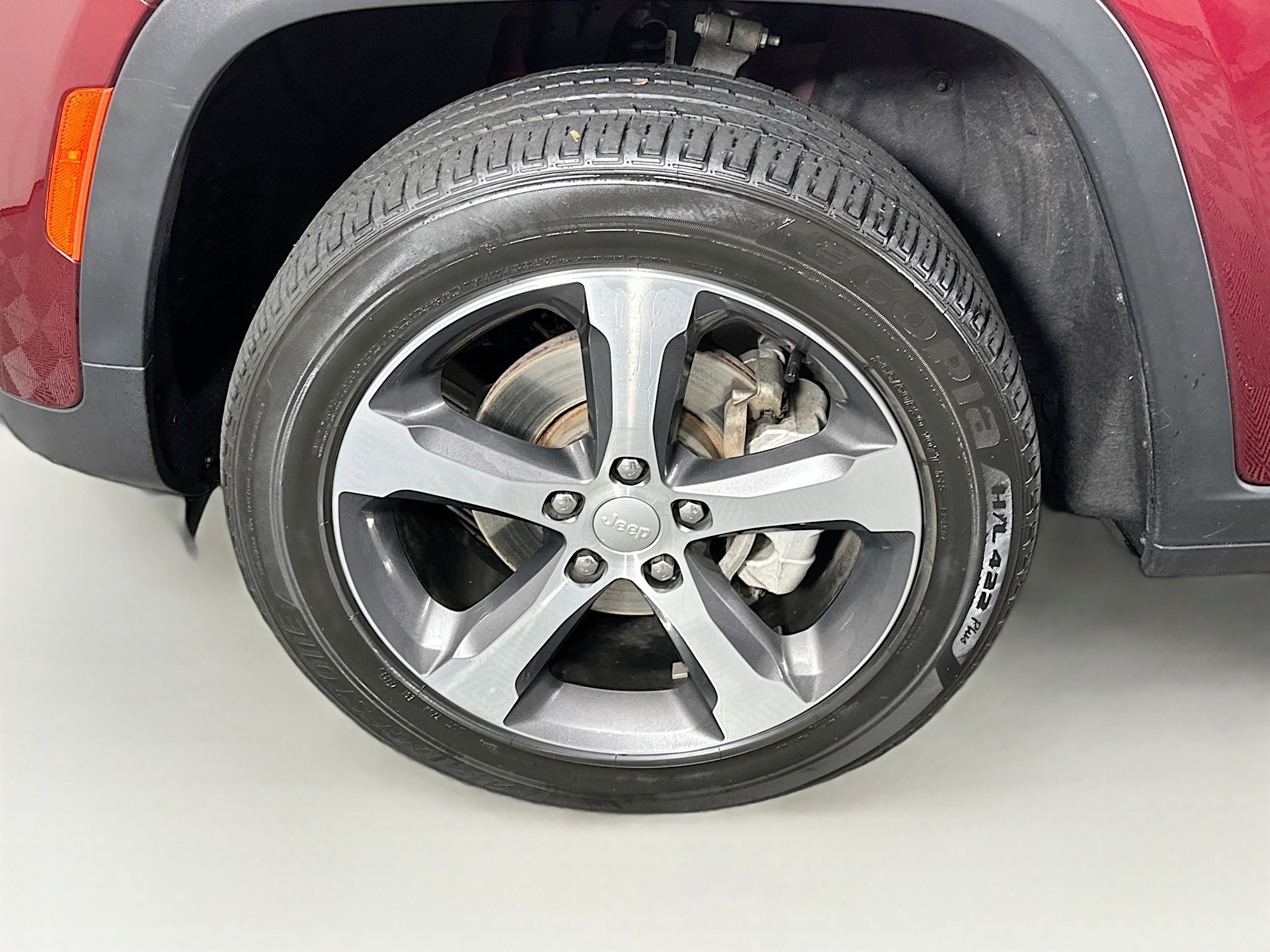 Used 2023 Jeep Grand Cherokee Limited AWD/4WD image 11
