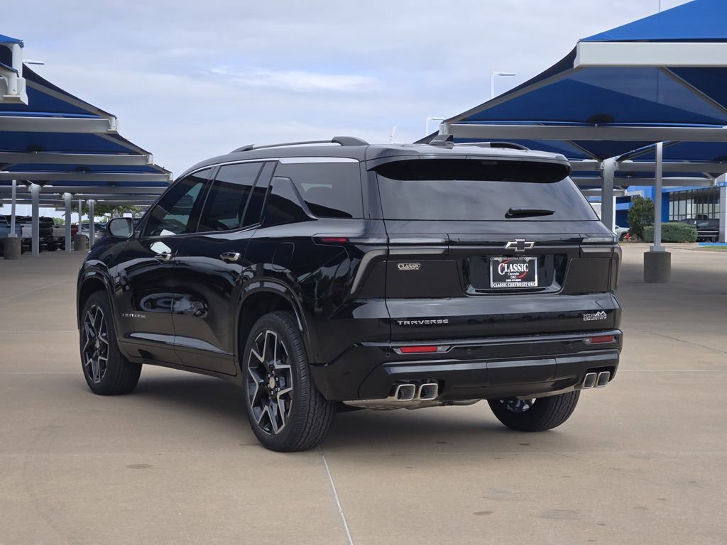 New 2026 Chevrolet Traverse High Country FWD image 3