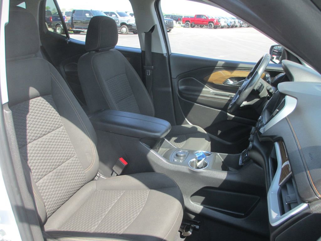Used 2020 GMC Terrain SLE w/ Driver Convenience Package image 20