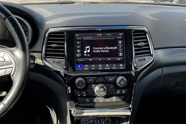 Certified 2022 Jeep Grand Cherokee Laredo X image 6