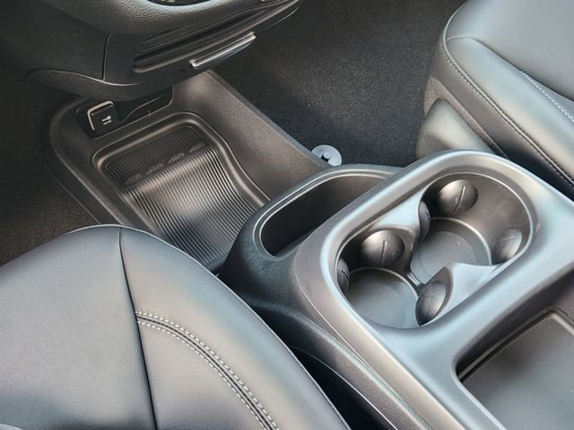 New 2026 Chrysler Pacifica Select FWD image 16