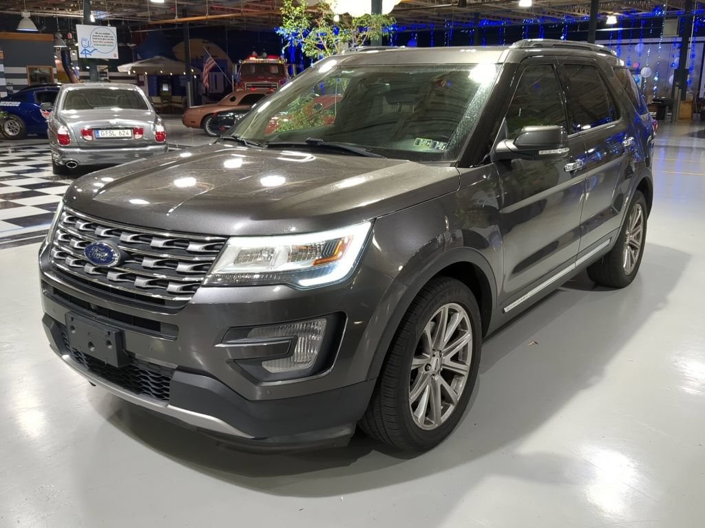 Used 2017 Ford Explorer Limited AWD/4WD image 1