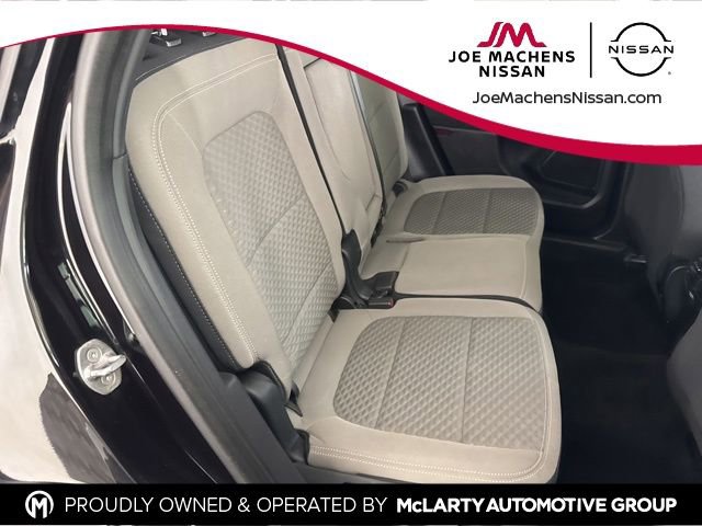 Used 2020 Ford Escape SE image 23