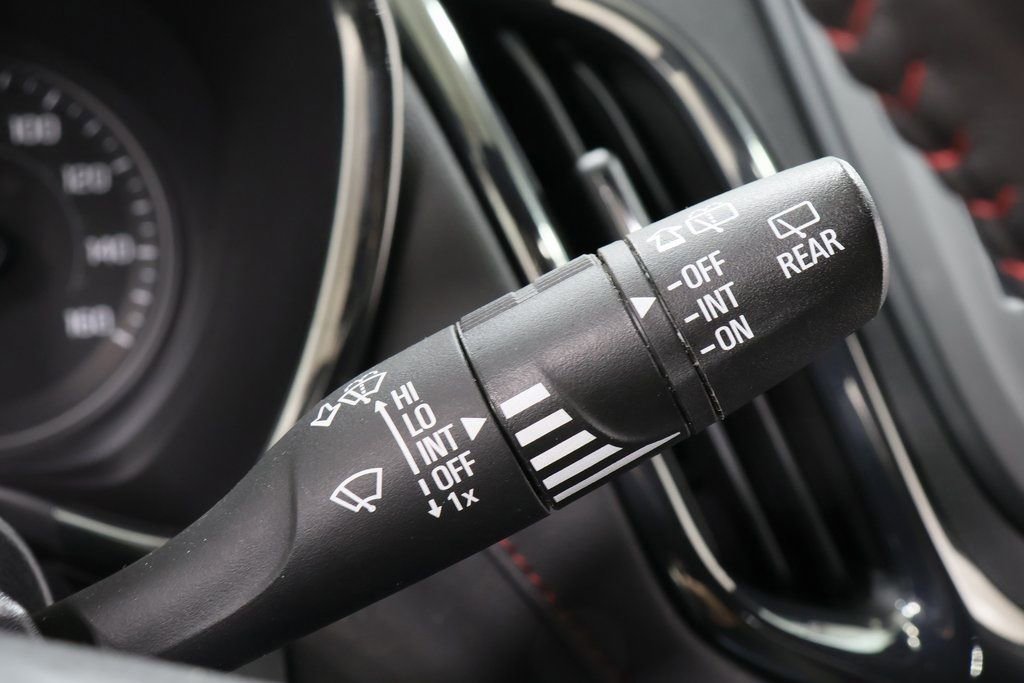 Used 2022 Chevrolet Equinox RS image 16