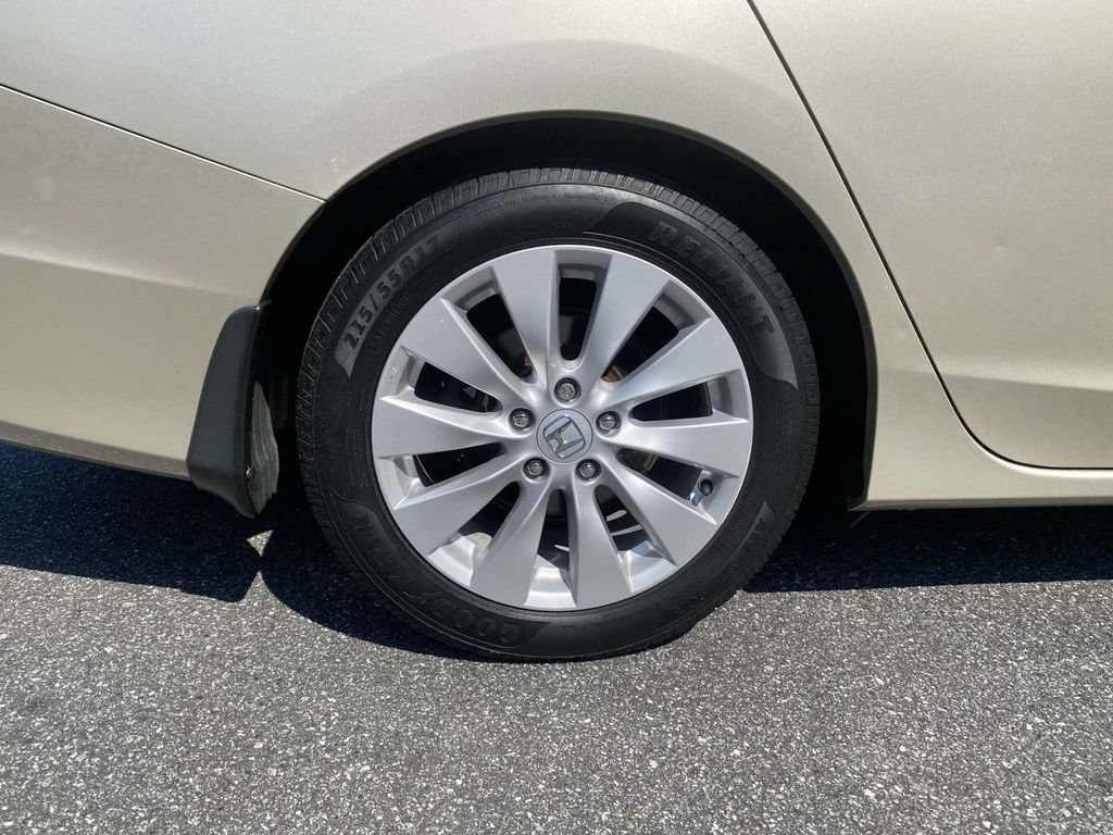 Used 2013 Honda Accord EX-L image 9