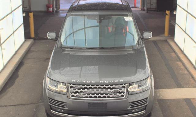 Used 2017 Land Rover Range Rover HSE AWD/4WD image 3