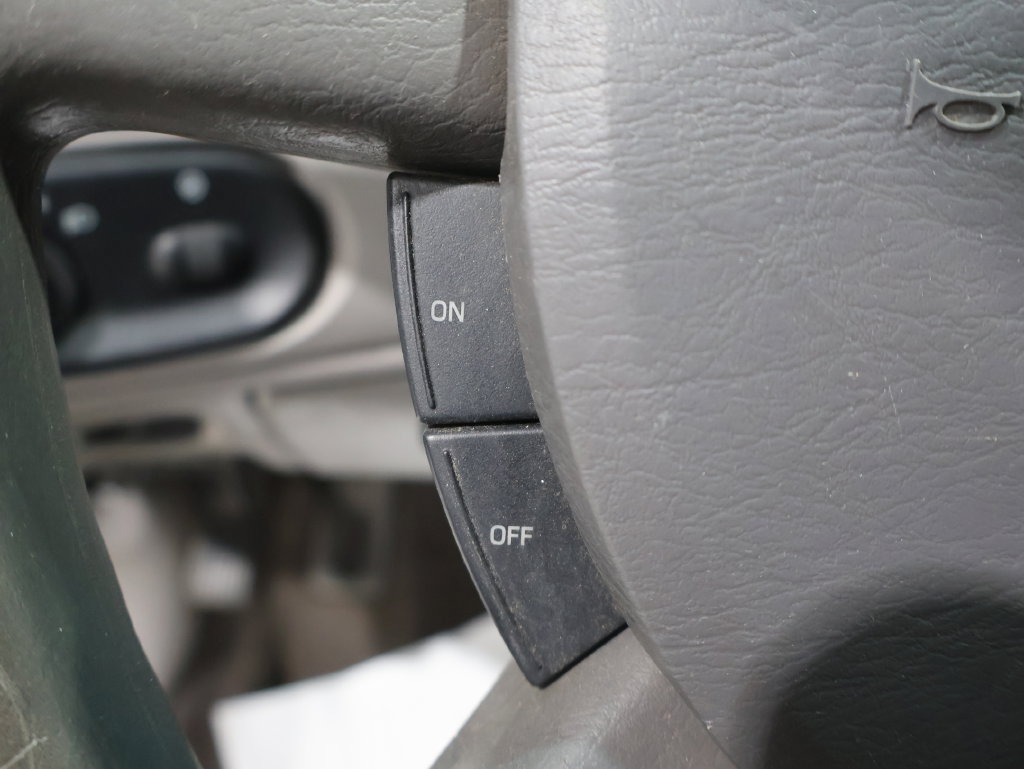 Used 2005 Ford Taurus SE FWD image 27