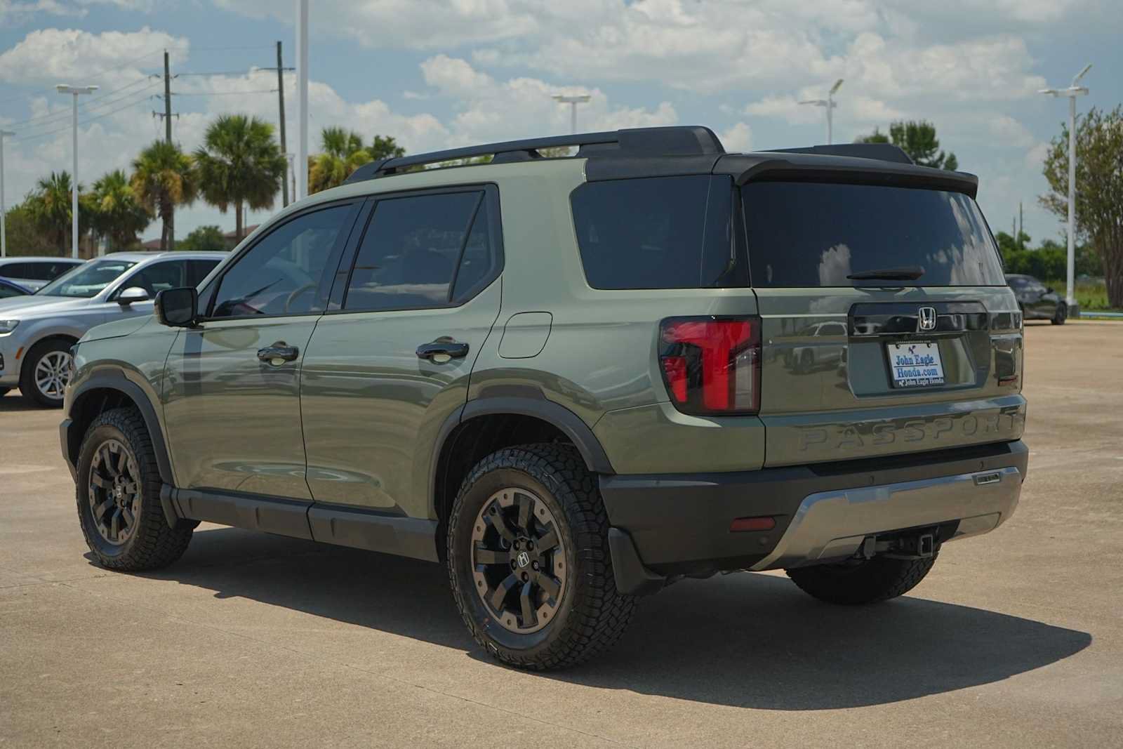 Used 2026 Honda Passport TrailSport Elite image 4
