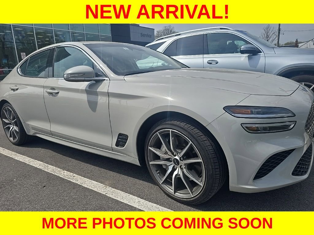 Used 2025 Genesis G70 2.5T image 2