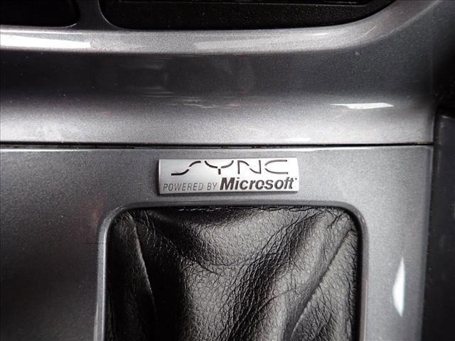 Used 2014 Ford Focus Titanium FWD image 19
