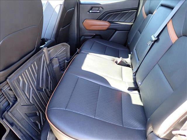 Used 2023 GMC Canyon AT4 w/ LPO, Sports Bar Package image 9