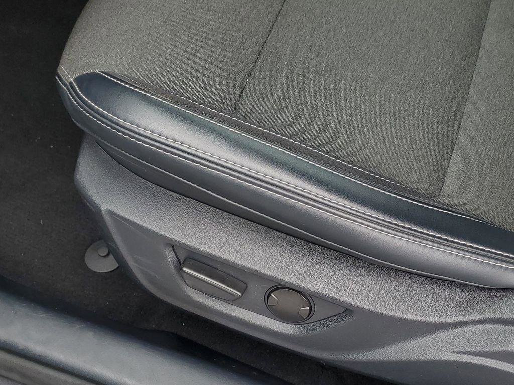 Used 2024 Ford Mustang Coupe image 8