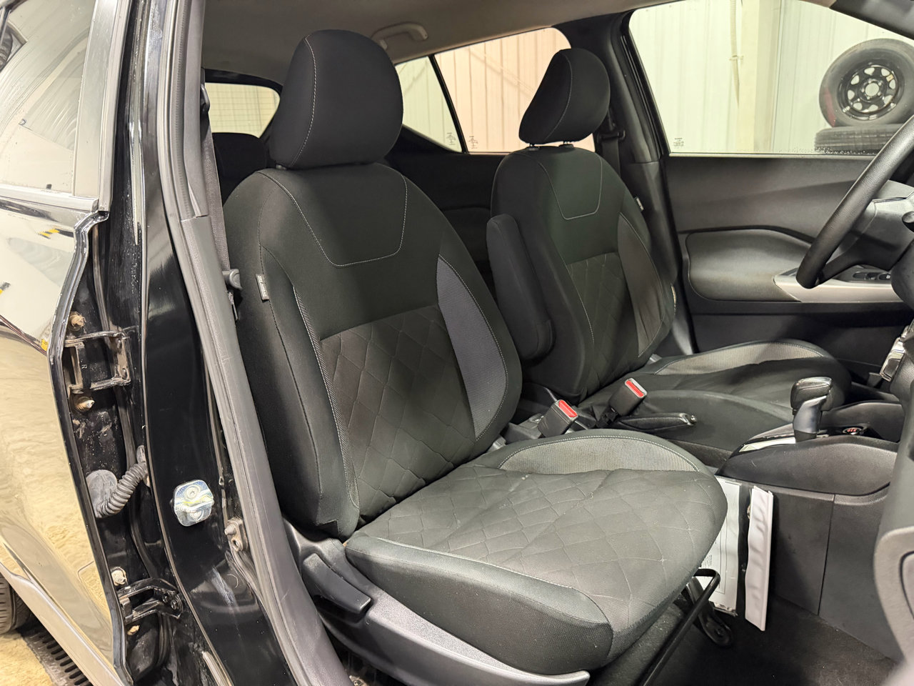 Used 2020 Nissan Kicks S image 21