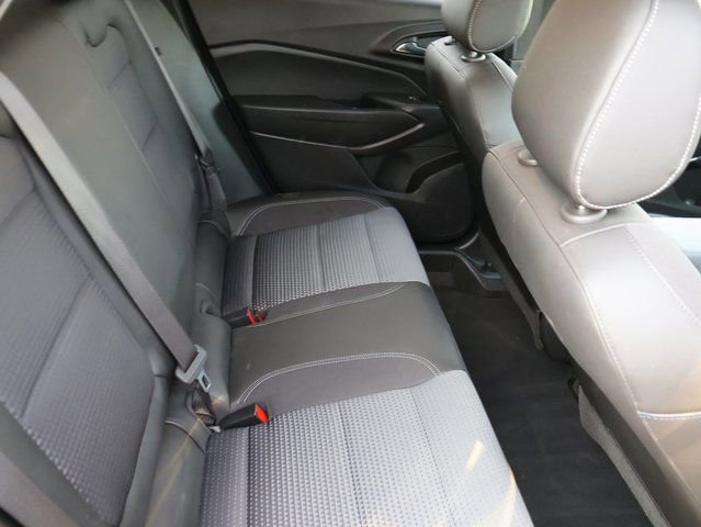 Certified 2025 Chevrolet Trax LT w/ LT Convenience Package image 13