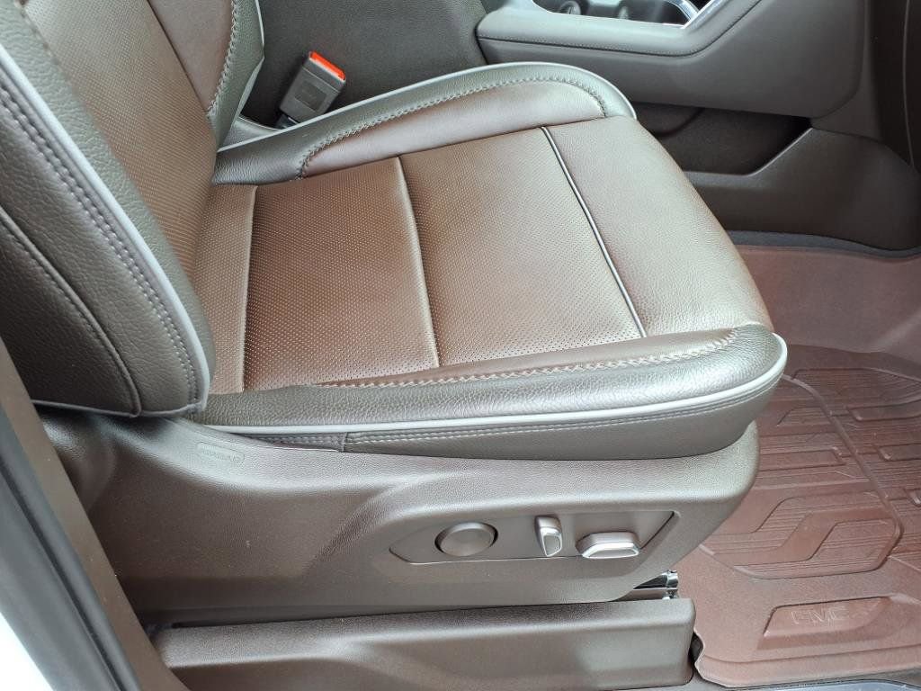 Used 2023 GMC Sierra 1500 Denali w/ Denali Reserve Package image 15